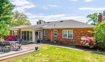 3653 38TH St N, Arlington, VA 22207