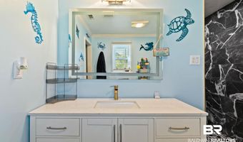 13545 Lyons Ave, Bayou La Batre, AL 36509