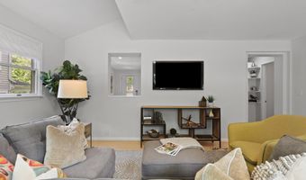 1453 N LONGFELLOW St, Arlington, VA 22205