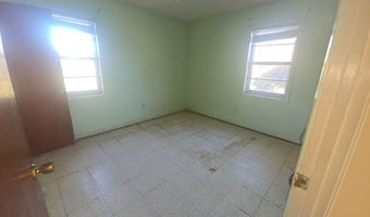 206 Hoover St, Belzoni, MS 39038