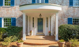 58 Knollwood Ln, Darien, CT 06820