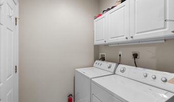 11 BURR HILL Dr, Berlin, MD 21811