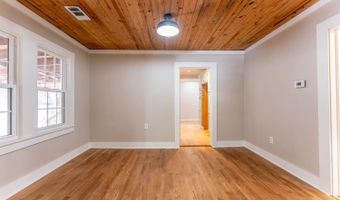 251 W Mark St, Batesville, AR 72501