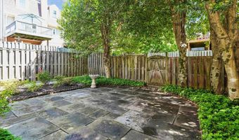 10109 LANGHORNE Ct, Bethesda, MD 20817