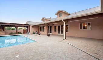 325 Braught Ln, Bosque Farms, NM 87068