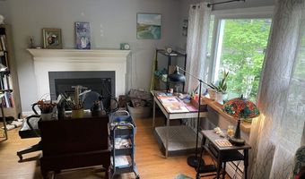 11 Maple St, Brattleboro, VT 05350