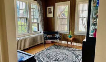3 Van Buren St, Albany, NY 12206