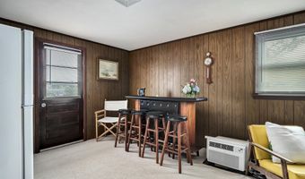 2006 CENTRAL Ave, Barnegat Light, NJ 08006