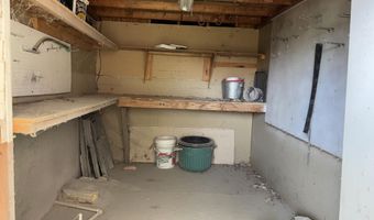 3030 Tamarack Cir, Bosque Farms, NM 87068