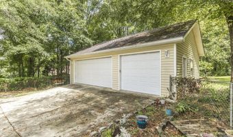 1404 Beaver Oaks Dr, Macon, GA 31220