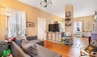 88 Lincoln Ave, East Providence, RI 02915