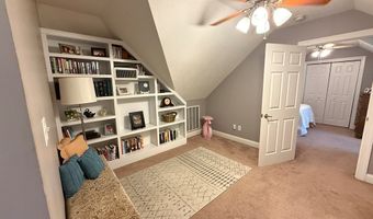 827 Plantation Dr, Adel, GA 31620