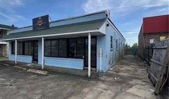 7606-08 W JUDGE PEREZ Dr, Arabi, LA 70032