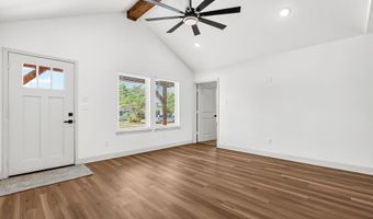 704 11th St, Abernathy, TX 79311