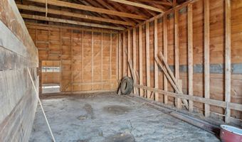 237 River Rd, Avon, ME 04966