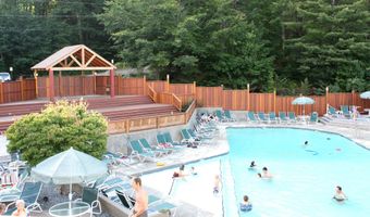 136 Summit Dr, Campton, NH 03223