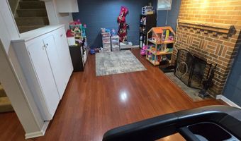 604 8th St SW, Austin, MN 55912