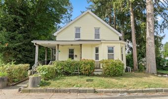 715 Elm St, Woonsocket, RI 02895