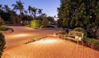 1322 Loma De Paz, Escondido, CA 92027