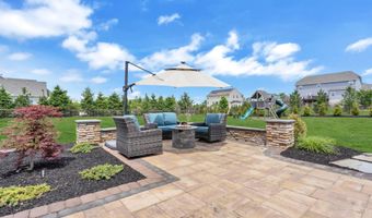 20 Gina Dr, Allentown, NJ 08501