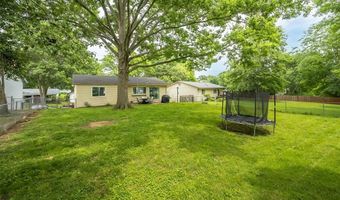 508 Arborwood Dr, Ballwin, MO 63021
