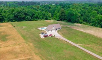 961 Industry Rd, Atwater, OH 44201