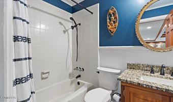 112 Swallow Dr, Brandon, MS 39047