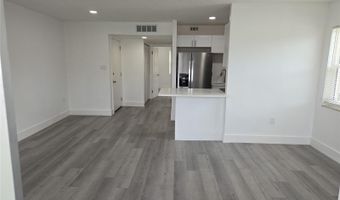 355 S MCMULLEN BOOTH Rd 114-A, Clearwater, FL 33759