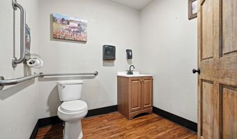 516 W Main St, Appalachia, VA 24216