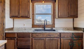 15 Arrowhead Dr, Cody, WY 82414