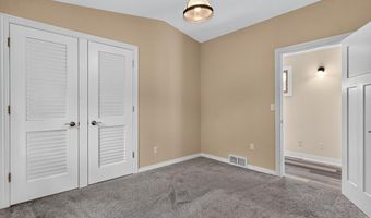 1408 Elm St, Alexandria, MN 56308