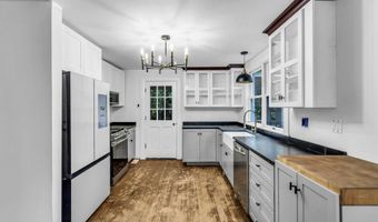 4 Oneida Ave, Atlantic Highlands, NJ 07716