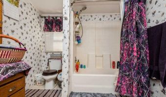 105 N COYOTE Rd, Apple Valley, UT 84737
