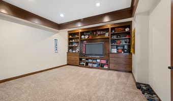 18607 Tonkel Rd, Auburn, IN 46706