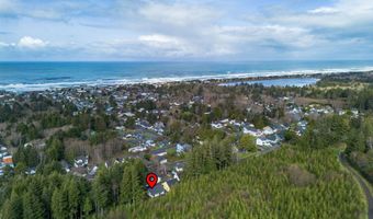 142 S QUADRANT St, Rockaway Beach, OR 97136