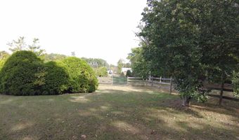 10056 E State Road 54 Hwy, Bloomfield, IN 47424