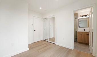 5308 S Victoria, Los Angeles, CA 90043