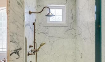 2022 Bent Oaks Blvd, Biloxi, MS 39531