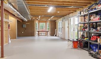 122 Spring Grove Rd, Glocester, RI 02814