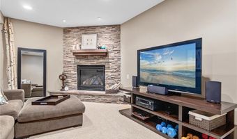 13954 Flagstaff Ct, Apple Valley, MN 55124