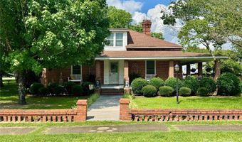 300 Blackmon St S, Bethune, SC 29009