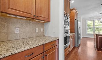 3005 Canopy Woods Dr, Apex, NC 27539