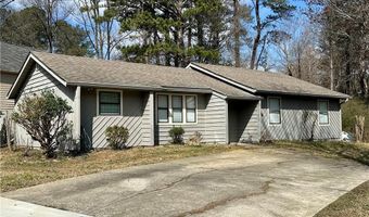 4668 Emerald Willow Dr, Acworth, GA 30101