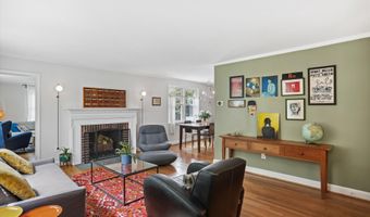 8810 LOWELL St, Bethesda, MD 20817