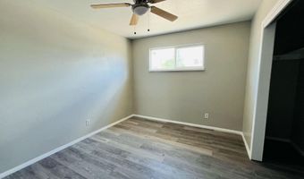 419 Dallas St SE A, Albuquerque, NM 87108