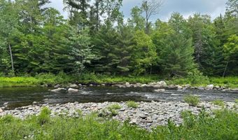 6 Maple Dr, Abbot, ME 04406