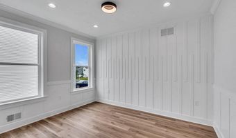 12 Outsail Ave, Barnegat, NJ 08005