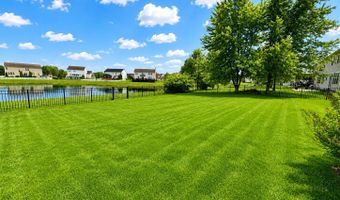 1354 Turfway Dr, Avon, IN 46123