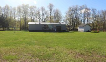 126 Smith St, Bakersfield, VT 05441