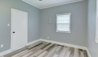 1701 E Chestnut Ave, Arkansas City, KS 67005